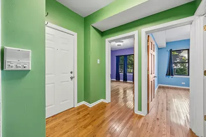 1904 N Drake Avenue #1A, Chicago, IL 60647 - Photo 4