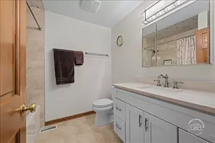 1213 Geneva Dr, Geneva, IL 60134 - Photo 20