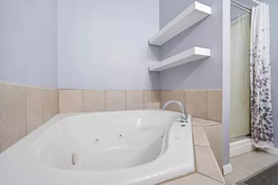 1109 N State Street, Bloomington, IL 61701 - Photo 16