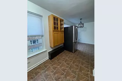 2424 W Estes Avenue #4I, Chicago, IL 60645 - Photo 10