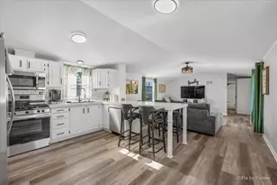 126 7th Ave, Bartlett, IL 60103 - Photo 10