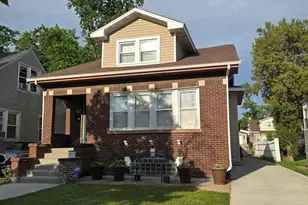 927 24th Ave, Bellwood, IL 60104 - Photo 2