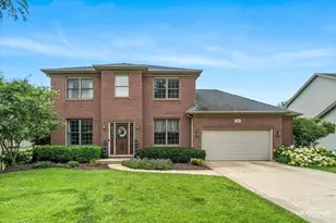 386 Essex Dr, Oswego, IL 60543 - Photo 1