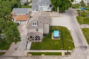 223 E Michigan Ave, Pontiac, IL 61764 - Photo 58
