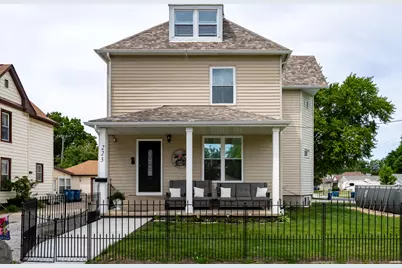 223 E Michigan Avenue, Pontiac, IL 61764 - Photo 1