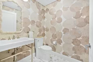 270 E Pearson St, Chicago, IL 60611 - Photo 24