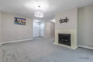 369 Southbury Ct, Schaumburg, IL 60193 - Photo 14
