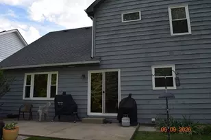 3813 Bertrand Ln, Beach Park, IL 60099 - Photo 24