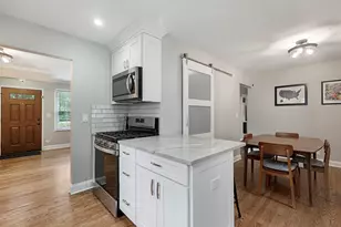 227 S Cedar St, Palatine, IL 60067 - Photo 8