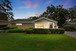 227 S Cedar St, Palatine, IL 60067 - Photo 1