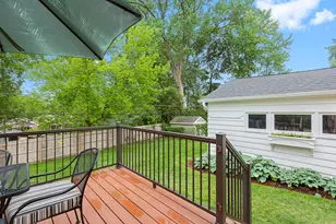 227 S Cedar St, Palatine, IL 60067 - Photo 24