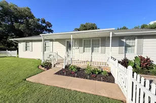 1200 Academy St, Eldorado, IL 62930 - Photo 4