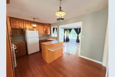 1200 Academy Street, Eldorado, IL 62930 - Photo 12