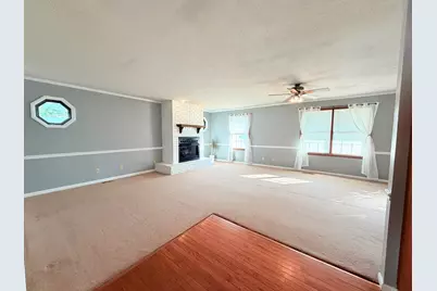 1200 Academy Street, Eldorado, IL 62930 - Photo 10