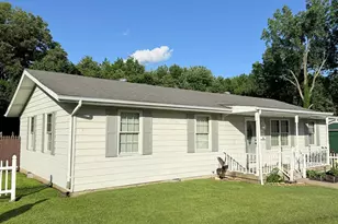 1200 Academy St, Eldorado, IL 62930 - Photo 8