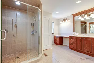 231 Cater Ln, Libertyville, IL 60048 - Photo 26
