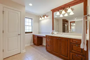 231 Cater Ln, Libertyville, IL 60048 - Photo 24
