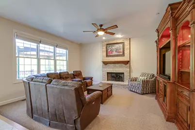 231 Cater Lane, Libertyville, IL 60048 - Photo 18