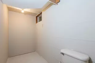 2528 Lucia Ave, Waukegan, IL 60085 - Photo 28