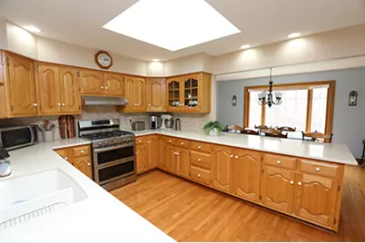 9 Honey Lane, New Lenox, IL 60451 - Photo 2