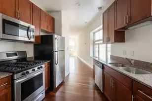 2048 W Touhy Ave, Chicago, IL 60645 - Photo 2