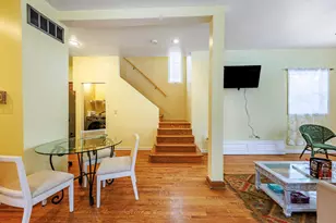 7412 S Phillips Ave, Chicago, IL 60649 - Photo 6