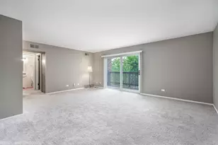 675 Grove Dr, Elk Grove Village, IL 60007 - Photo 14