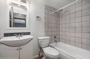 675 Grove Dr, Elk Grove Village, IL 60007 - Photo 10