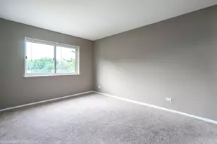 675 Grove Dr, Elk Grove Village, IL 60007 - Photo 12