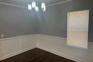 12410 S Stewart Ave, Chicago, IL 60628 - Photo 8