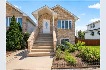 7319 W 58th Place, Summit, IL 60501 - Photo 1