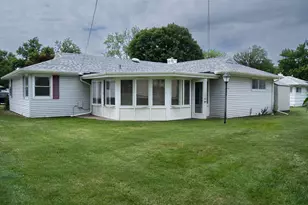 1160 Westlawn Dr, Kankakee, IL 60901 - Photo 12