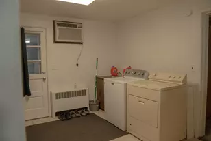 1160 Westlawn Dr, Kankakee, IL 60901 - Photo 6