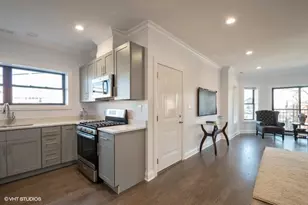6344 N Artesian Ave, Chicago, IL 60659 - Photo 4