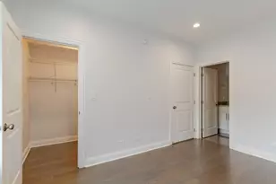 6344 N Artesian Ave, Chicago, IL 60659 - Photo 20
