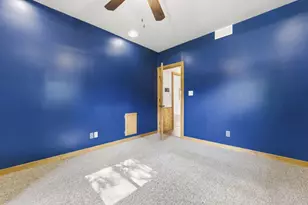 1316 Nippersink Dr, Spring Grove, IL 60081 - Photo 18