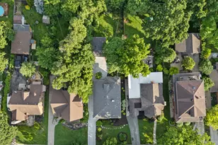 389 Addison Rd, Riverside, IL 60546 - Photo 28