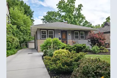 389 Addison Road, Riverside, IL 60546 - Photo 1