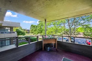 1365 N Sterling Ave, Palatine, IL 60067 - Photo 8
