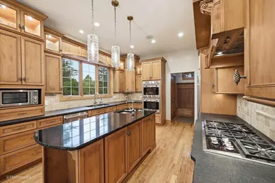 540 N Columbine Avenue, Lombard, IL 60148 - Photo 20