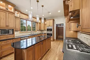 540 N Columbine Ave, Lombard, IL 60148 - Photo 20