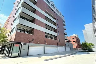 834 W Montrose Ave, Chicago, IL 60613 - Photo 2
