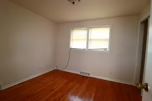 6745 S Bell Ave, Chicago, IL 60636 - Photo 24