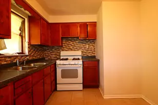 6745 S Bell Ave, Chicago, IL 60636 - Photo 14