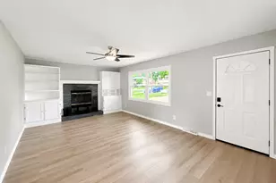 120 Henry Dr, Orion, IL 61273 - Photo 2
