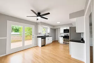 120 Henry Dr, Orion, IL 61273 - Photo 4