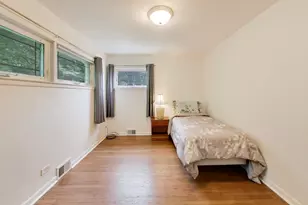 6025 N Sacramento Ave, Chicago, IL 60659 - Photo 16