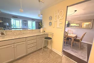 1405 E Central Rd, Arlington Heights, IL 60005 - Photo 20