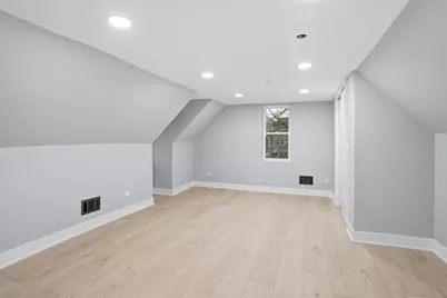 9442 S Octavia Avenue, Bridgeview, IL 60455 - Photo 18