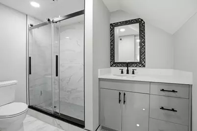 9442 S Octavia Avenue, Bridgeview, IL 60455 - Photo 12